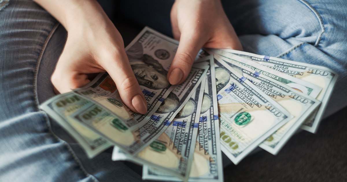 Ошибочный перевод денег: как вернуть по ст. 953 ГК РК (неосновательное обогащение)